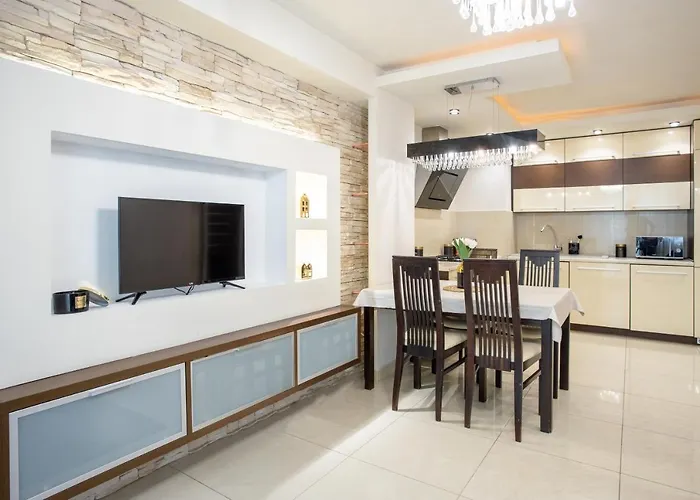 Apartman Close- Grzybowska 5-305 Varsó